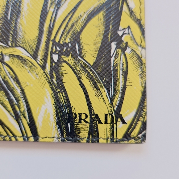 PRADA Banana Card Holder - Picture 9 of 9